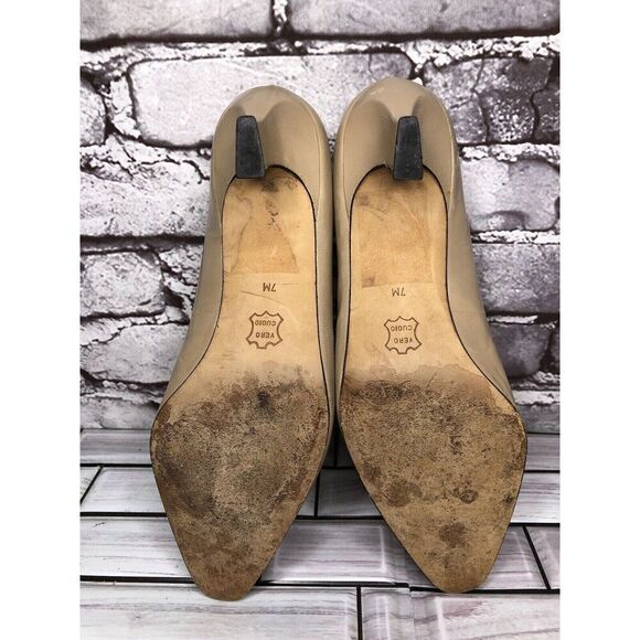 VTG Enzo Angiolini Nude Beige Leather Slip On Dress Heels Women Sz 7M US/37.5EU - Picture 12 of 16